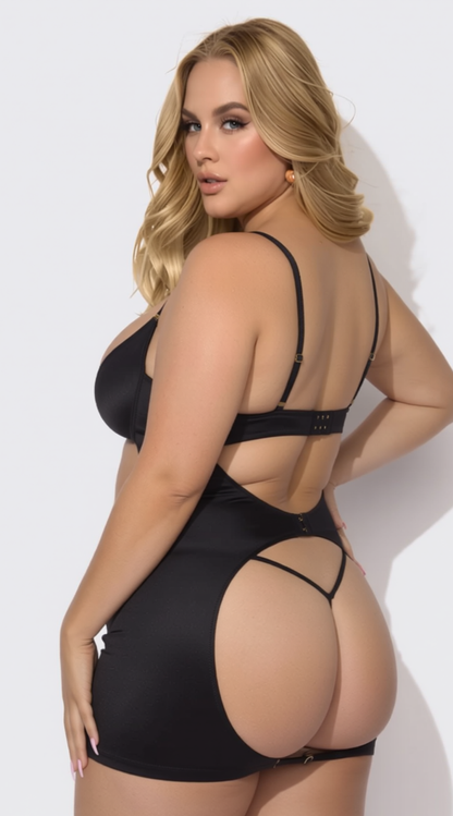 Plus Size Evangeline Satin & Chain Cutout Cup & Open Back Chemise Set